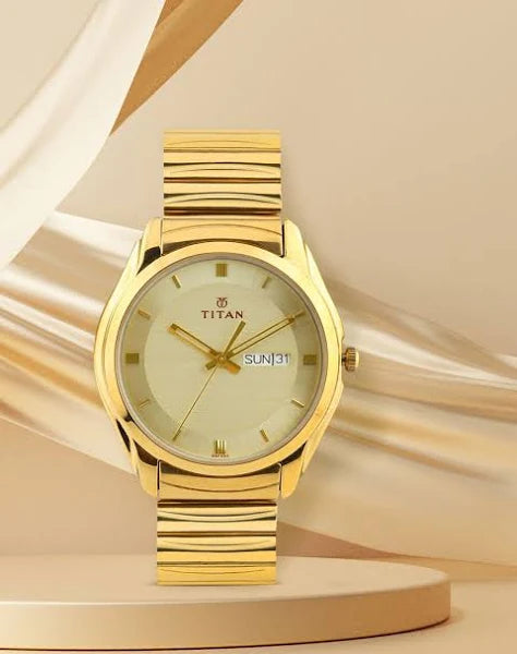 Titan Karishma Analog Gold Dial Men's Watch NM1578YM05/NN1578YM05/NP1578YM05